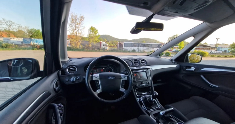 Ford S-Max cena 38800 przebieg: 260000, rok produkcji 2012 z Sobótka małe 781